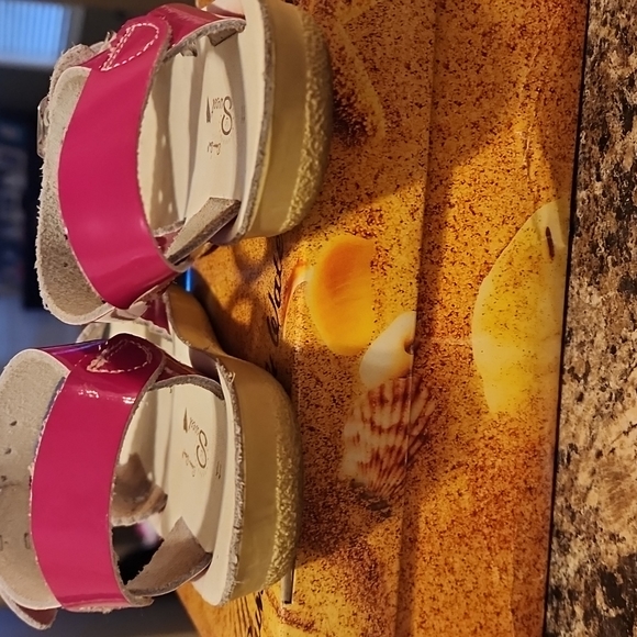 Sandals - Picture 5 of 6